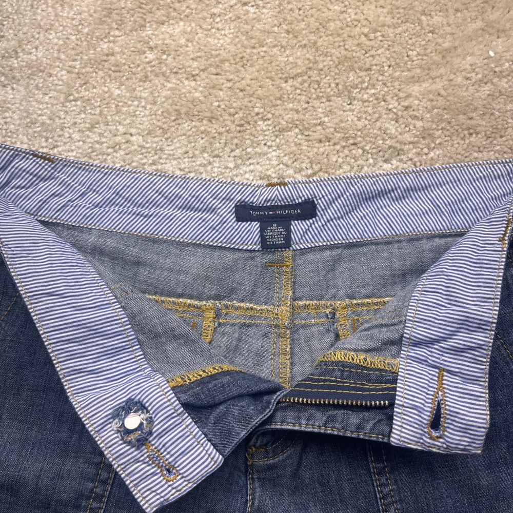 Tommy Hilfiger Mens Denim Shorts Medium Wash Cuffed White Trim Size 8 - Picture 3 of 8